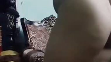 Cute girl dancing naked on video call recorded by lover