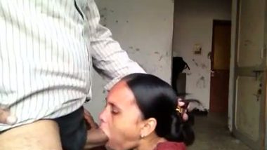 Kahan Baithi Video Sexy hindi xxx videos at Hindiporn2.com 