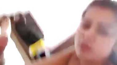 GF sucks BF’s dick and rides on it in desi sex