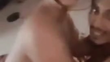 Indian teen sex with beauty parlor staff