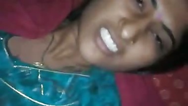 Fat pussy of lean village beauty getting explored