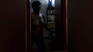 Mom naked in bathroom comes out to take bucket