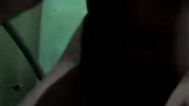 Dehati desi girl exposing her full nude figure for BF